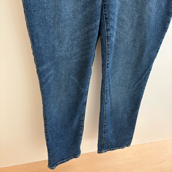 Oliver Logan Chester Low Rise Slim Jeans - Picture 10 of 11